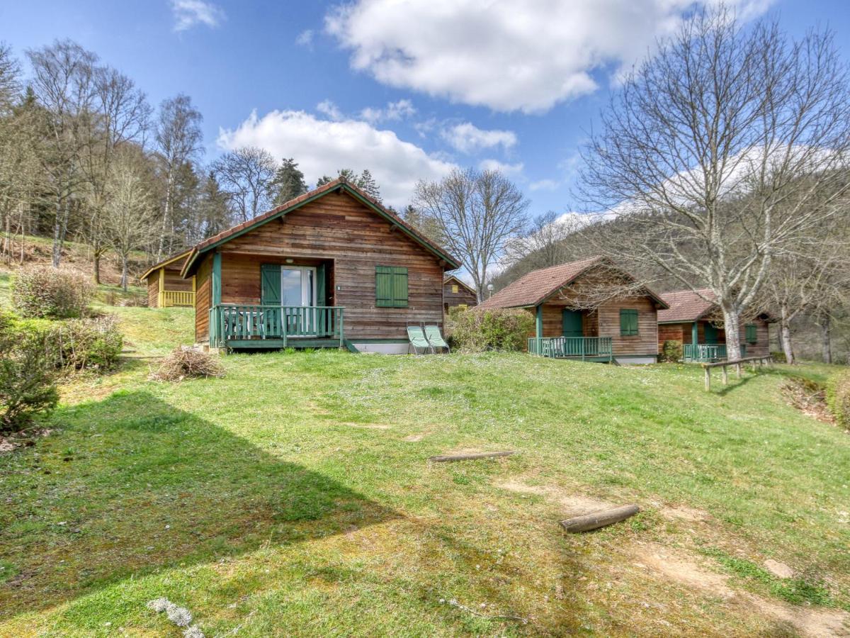 Vacanceole - Les Chalets De La Chazotte Saint-Jacques-dʼAmbur 外观 照片